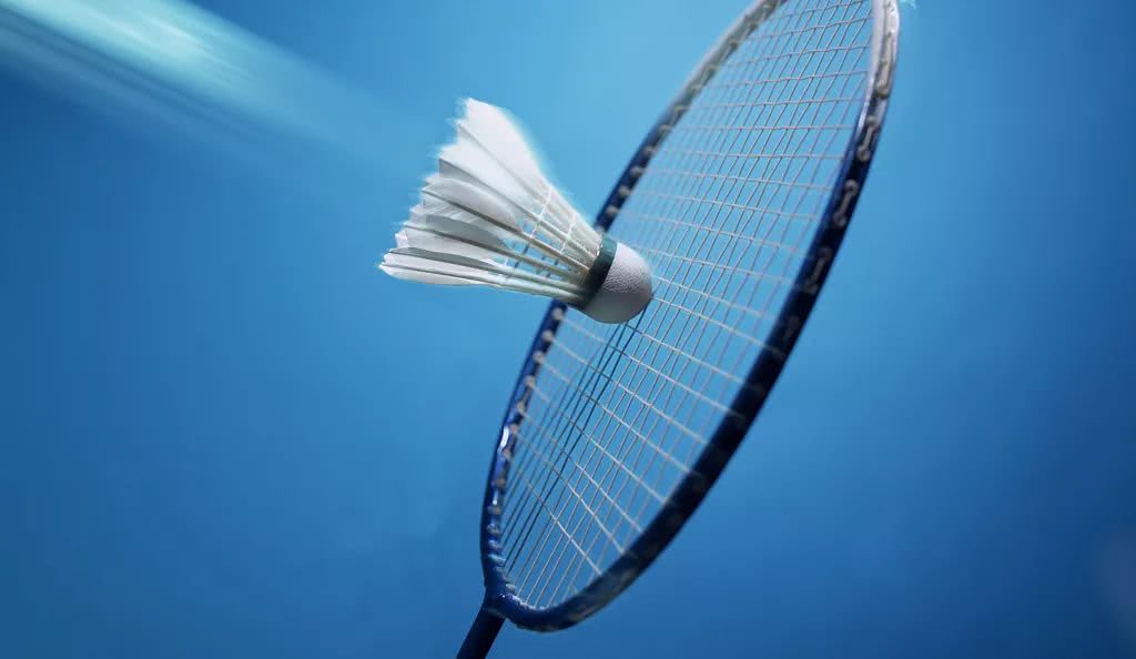 屡创佳绩 屡创佳绩