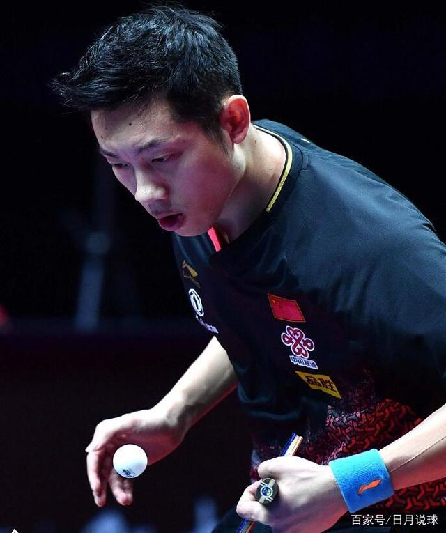 球迷们更加 球迷们更加