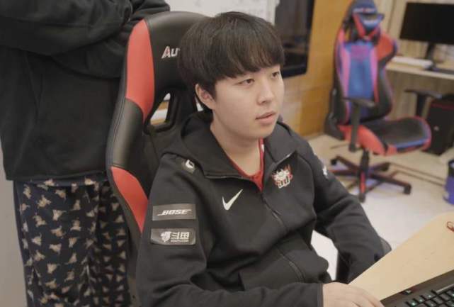 有一批年轻 有一批年轻