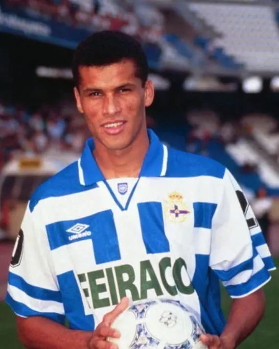 里尼奥的执 里尼奥的执