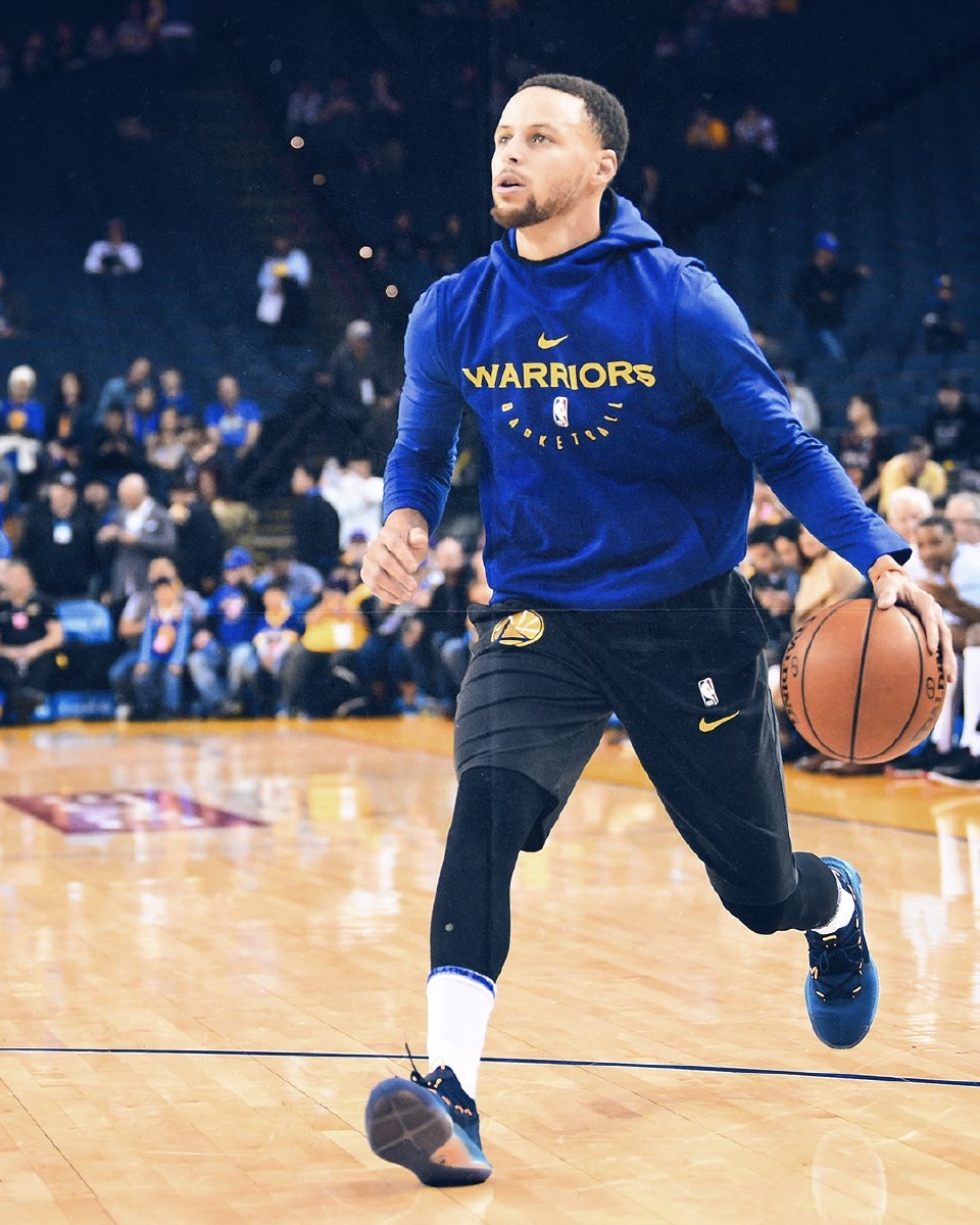 同步进行 同步进行